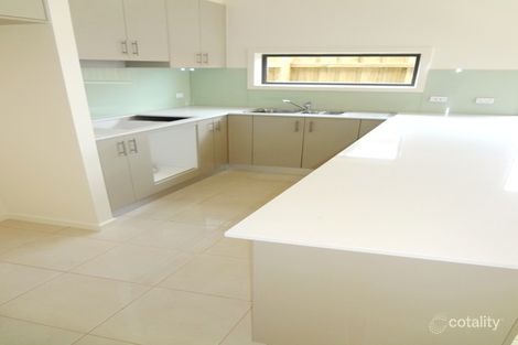 Property photo of 12 Argus Esplanade Epping VIC 3076