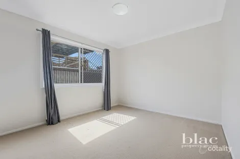 Property photo of 2/2 Walsham Street Bray Park QLD 4500
