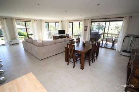 2 Tarourga Pl, Dalmeny, NSW 2546