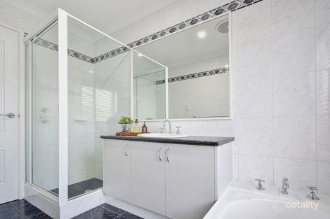 6 Arboreta Way, Pearsall, WA 6065