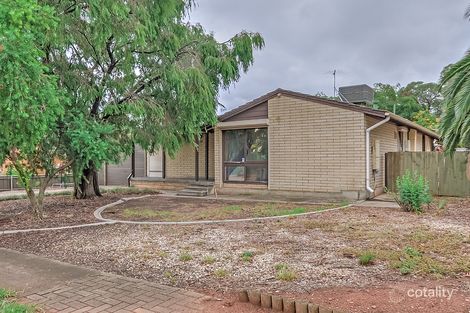 17 Gurumbi Cres, Munno Para, SA 5115