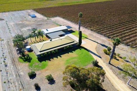 Property photo of 32 Moorna Street Crescent SA 5341