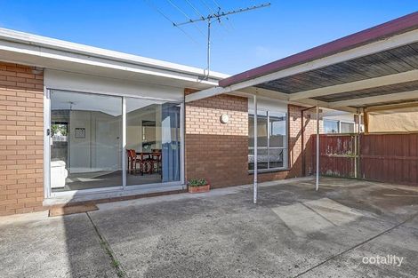 1/145 Barrabool Rd, Highton, VIC 3216