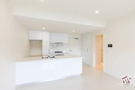 212/15 South St, Hadfield, VIC 3046