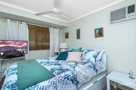 Property photo of 1/6 Morinda Way Labrador QLD 4215