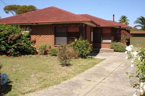 Property photo of 28 Timms Crescent Dingley Village VIC 3172