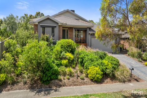 Property photo of 14 Bear Crescent Doreen VIC 3754