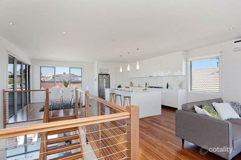 Property photo of 35 Fernwren Drive Berwick VIC 3806