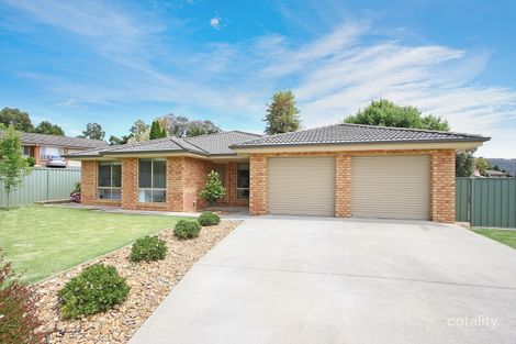 Property photo of 26 Orchard Way Lavington NSW 2641