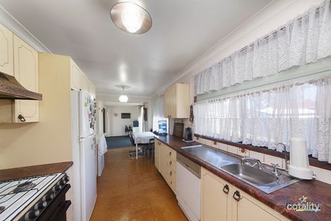 Property photo of 6 Robinson Close Lurnea NSW 2170