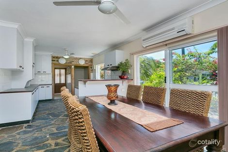 Property photo of 47 Upolu Esplanade Clifton Beach QLD 4879