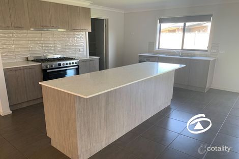 Property photo of 79 Bona Vista Rise Clyde VIC 3978