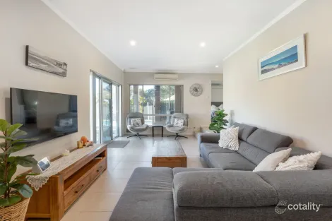 Property photo of 35 Carr Crescent Warwick WA 6024