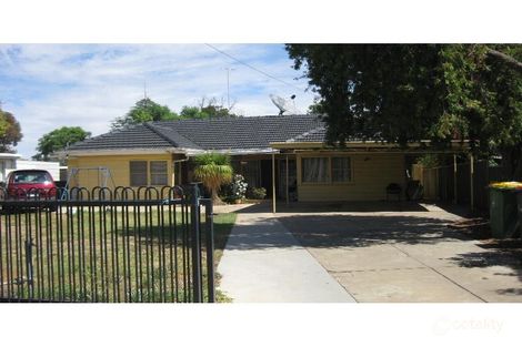 69 George St, Robinvale, VIC 3549