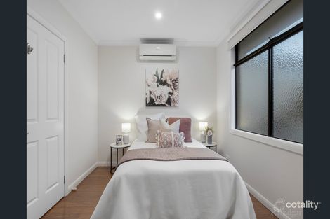 Property photo of 4/158 Warrigal Road Camberwell VIC 3124
