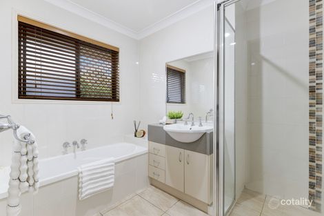 Property photo of 83 Mount Archer Road Parkinson QLD 4115