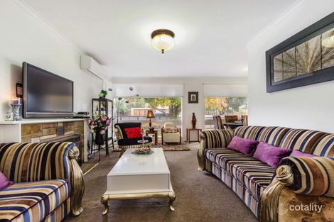 Property photo of 2 Leewarra Drive Glen Waverley VIC 3150