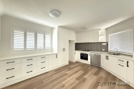 1/40-42 Dutton St, Coolangatta, QLD 4225