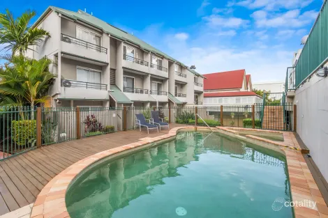 24/23 Edmondstone St, South Brisbane, QLD 4101