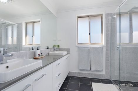 Property photo of 9 Galloway Road Glenmore Park NSW 2745