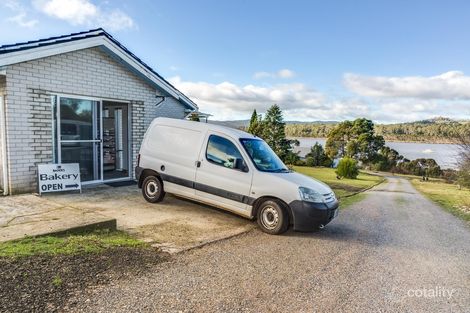 Property photo of 76 Gravelly Beach Road Blackwall TAS 7275