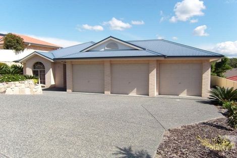 9 Jupiter Cct, Cameron Park, NSW 2285