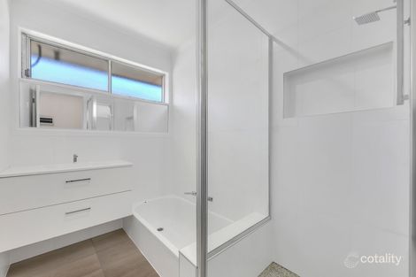 Property photo of 3/11 Daventry Street Reservoir VIC 3073