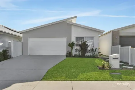 10 CANAVALIA ST, PALMVIEW, QLD 4553