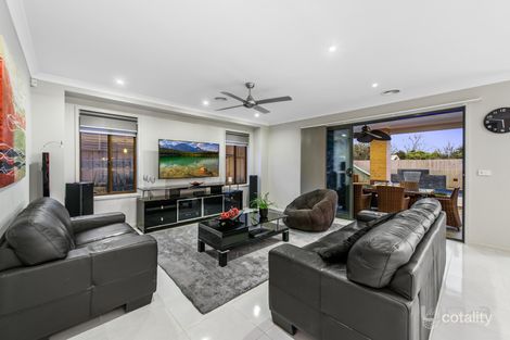 Property photo of 33 Rowling Street Fraser Rise VIC 3336