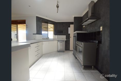 Property photo of 26 Mackay Place Cooloongup WA 6168