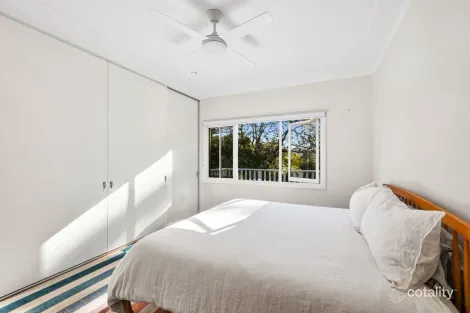 Property photo of 39 Crescent Road Newport NSW 2106