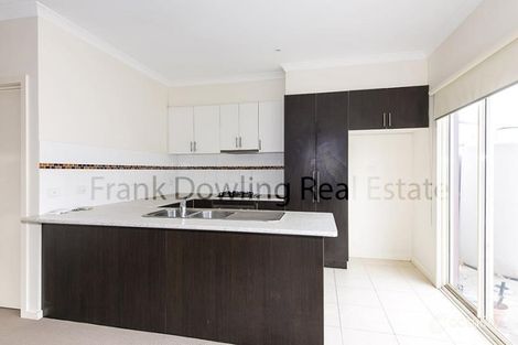 Property photo of 2/23 Nerissa Grove Oak Park VIC 3046