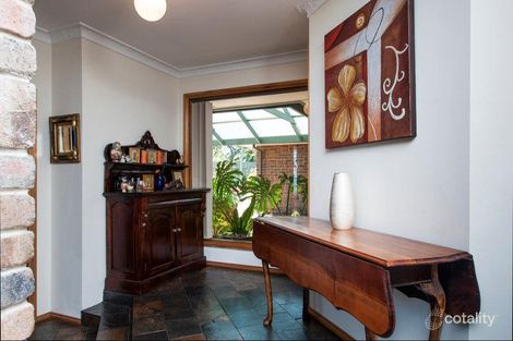 Property photo of 25 Farming Crescent Hallett Cove SA 5158