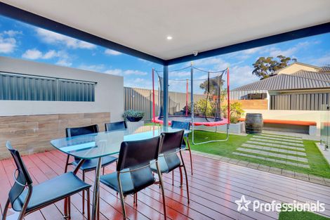 Property photo of 37 Kingshurst Chase Haynes WA 6112