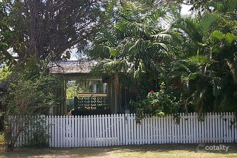 97 Oleander St, Holloways Beach, QLD 4878