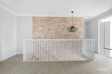 Property photo of 2/67 Fernlea Avenue Scarborough QLD 4020