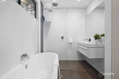 Property photo of 10-12 Nalong Street Rye VIC 3941