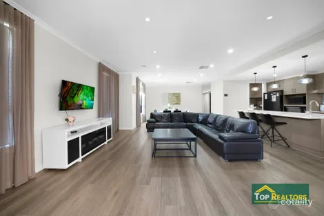 Property photo of 3 Butternut Way Tarneit VIC 3029