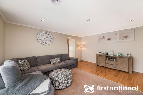 Property photo of 32 Manatoka Crescent Hampton Park VIC 3976