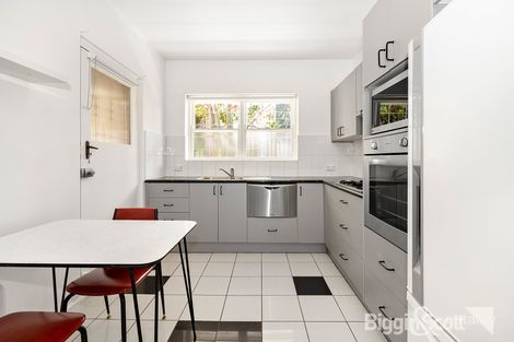 Property photo of 2/2 Stevenson Street Kew VIC 3101