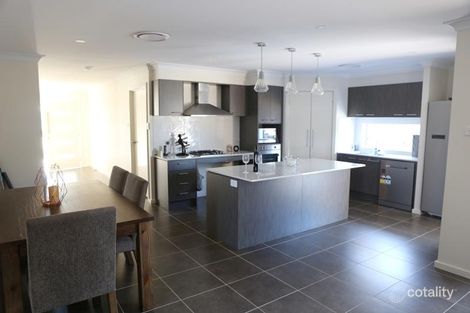 Property photo of 31 Collett Circuit Appin NSW 2560