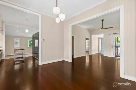 Property photo of 22 Mossman Street Taringa QLD 4068