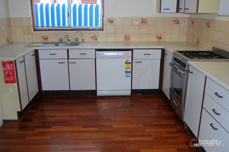 Property photo of 8 Claygate Road Hamilton Hill WA 6163