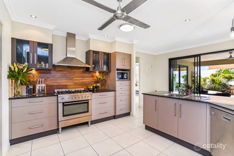 Property photo of 112 McFarlane Drive Kanimbla QLD 4870