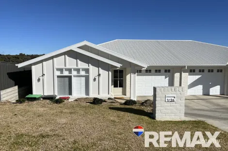 Property photo of 26 Hilton Place Junee NSW 2663