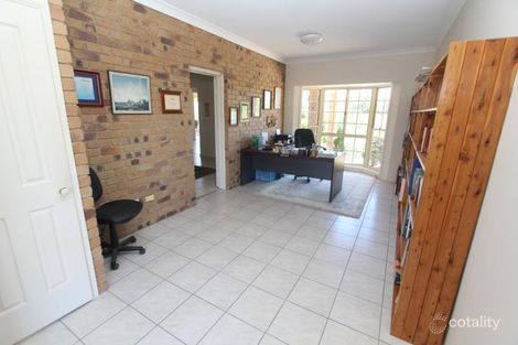 Property photo of 77 McMullen Road Brookfield QLD 4069