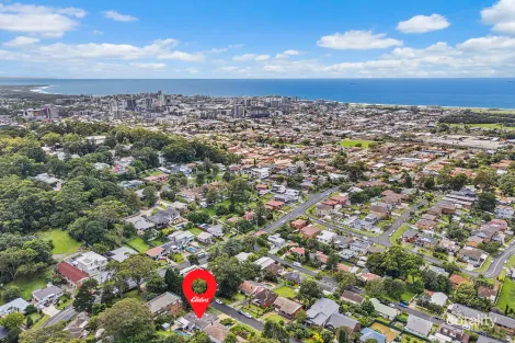 2 Iris Ave, Coniston, NSW 2500