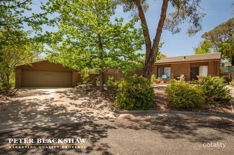 8 Gilday Pl, Fadden, ACT 2904