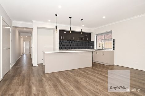 Property photo of 11 Separation Street Mickleham VIC 3064
