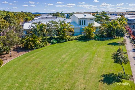 Property photo of 52 Azure Way Hope Island QLD 4212